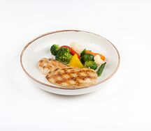 Куриное филе с овощами