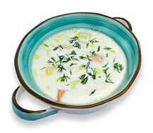 Уха сливочная с красной рыбой