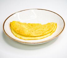 Омлет из двух яиц