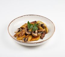 Картофель, жаренный с грибами