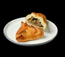Пирожок с мясом