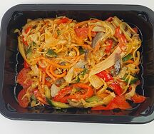 Салат Пикантный с маринованными овощами и баклажанами