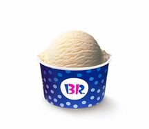 Шарик мороженого в стаканчике