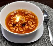 Солянка сборная мясная