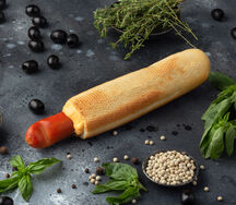 Французский хот-дог с колбаской альпийская