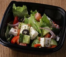 Салат Греческий и пицца