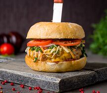 Куриный бургер