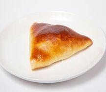 Пирожок с картошкой печёный