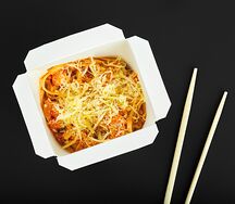 Спагетти с фаршем и помидорами