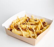 Картофель фри с беконом