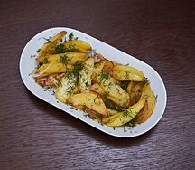 Жареный картофель с луком