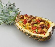 Као Пад с курицей в ананасе