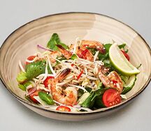 Тайский салат с креветками