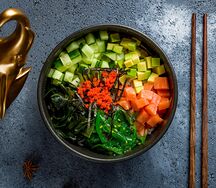 Поке с лососем