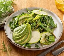 Салат Пять зелёных овощей