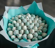 Букет из клубники в шоколаде Тиффани