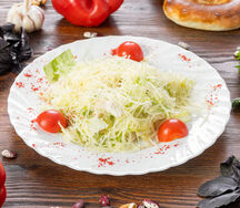 Салат Цезарь с курицей