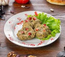 Лобио зеленый с орехами