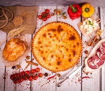 Пирог с капустой и грецкими орехами