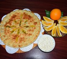 Осетинский пирог с творогом и апельсином