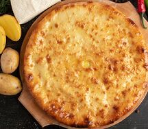 Осетинский пирог с картофелем и сыром