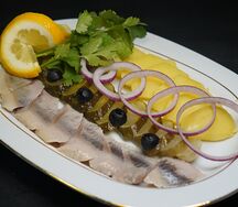 Сельдь с картофелем