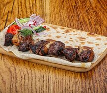 Баранья печень с курдюком