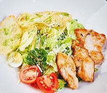 Цезарь с курочкой