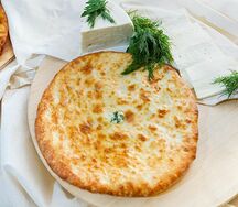 Пирог с сыром и шпинатом