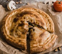 Пирог с картофелем и грибами