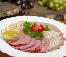 Мясное ассорти