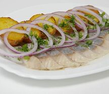Селедочка с молодым картофелем