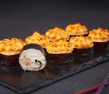 Ролл Запеченный острый с угрем