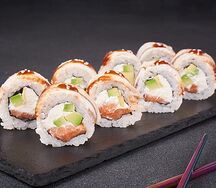 Ролл Канада с лососем