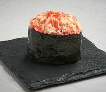 Запеченные суши с крабом
