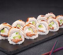Ролл Канада с лососем гранд