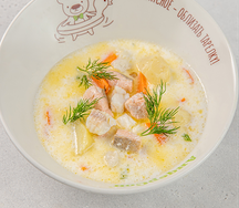 Сливочная уха по-фински с красной и белой рыбой