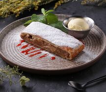 Штрудель яблочный