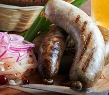 Ассорти колбас на гриле