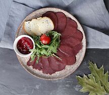 Карпаччо из вяленой оленины