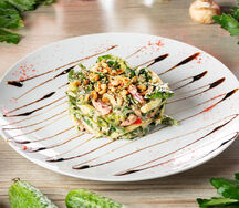 Теплый салат с говяжьей вырезкой