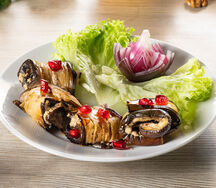 Рулетики из баклажанов