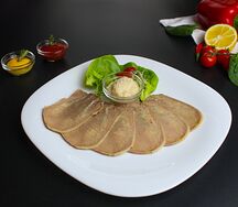 Язык говяжий отварной