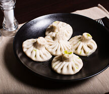 Хинкали со свининой и говядиной