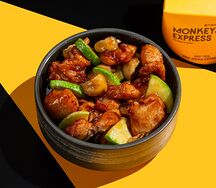 Курица с грибами и цукини