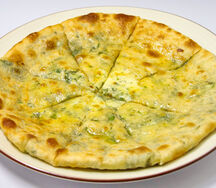 Хачапури по-имеретински с зеленью