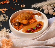 Утиная ножка с тушеной капустой