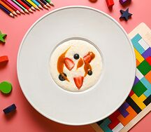 Каша рисовая со свежими ягодами
