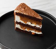 Торт Сникерс