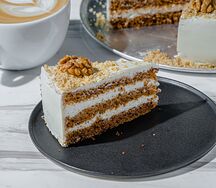 Морковный торт